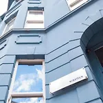 Hotel Nineteen